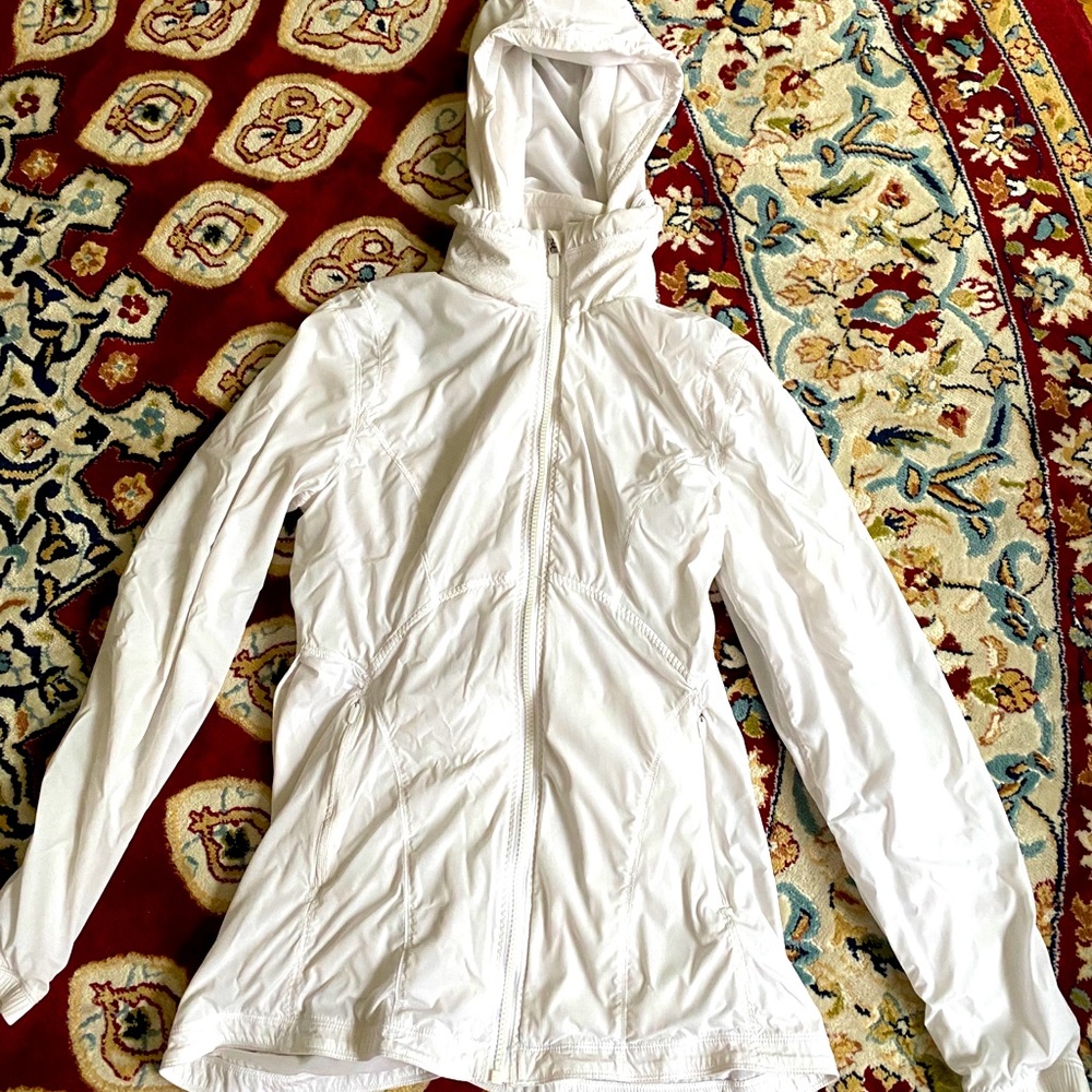 White Lululemon rain jacket